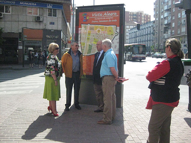 Doce mupis promocionan el comercio de Vistalegre - 1, Foto 1