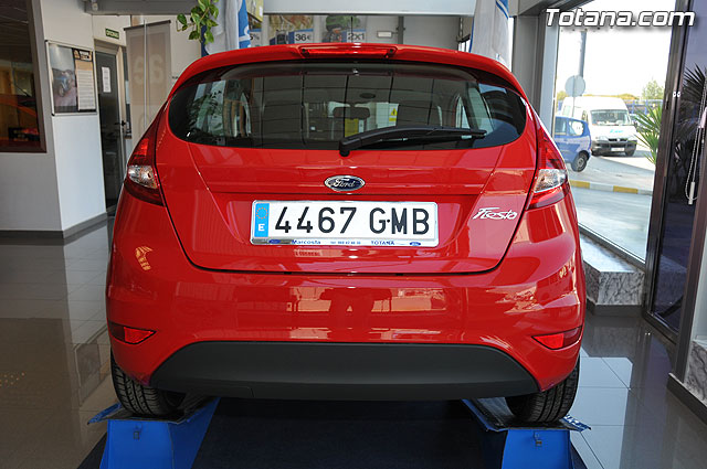 AEMCO hace entrega del coche sorteado en la I Feria de VPO - 4