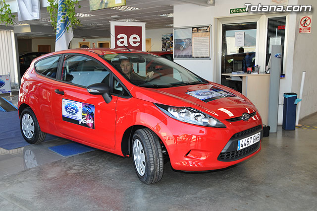 AEMCO hace entrega del coche sorteado en la I Feria de VPO - 20