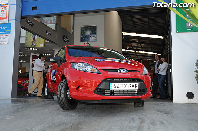 AEMCO hace entrega del coche sorteado en la I Feria de VPO - 21