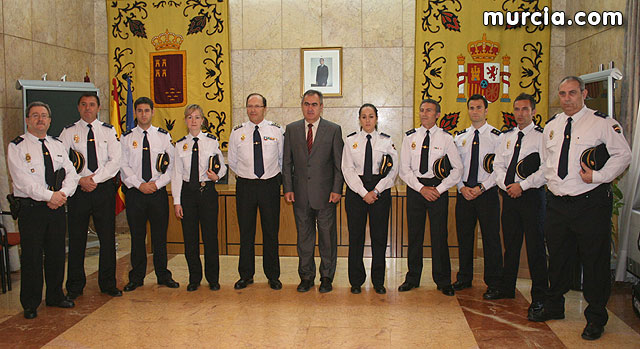 Presentados 9 inspectores del Cuerpo Nacional de Policía destinados a Murcia - 1, Foto 1