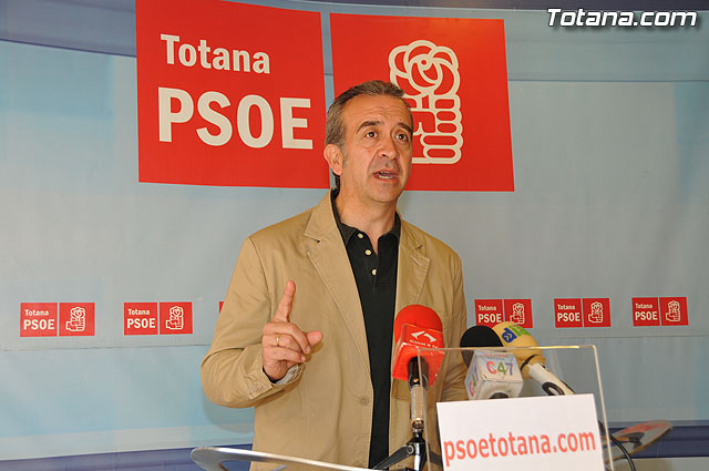 Los socialistas solicitan un pleno extraordinario para abordar la dificil situación economica del ayuntamiento - 1, Foto 1