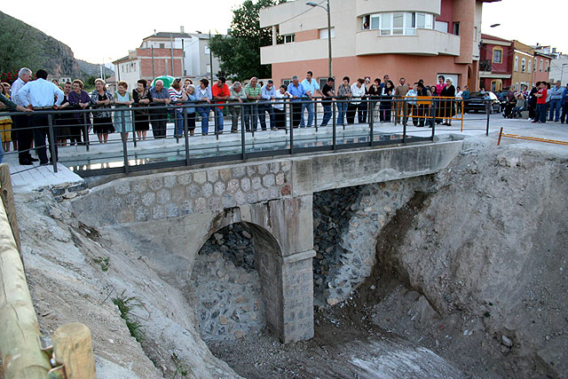 Se inaugura el nuevo Paseo del Puente de los Perifollos - 3, Foto 3
