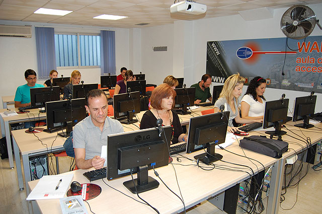 Arranca en Lorquí un curso para trabajadores en activo sobre procesadores de texto - 1, Foto 1