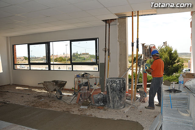 Autoridades municipales visitan el estado de las obras del nuevo aulario del Colegio Pblico “Guadalentn” de El Paretn - 14