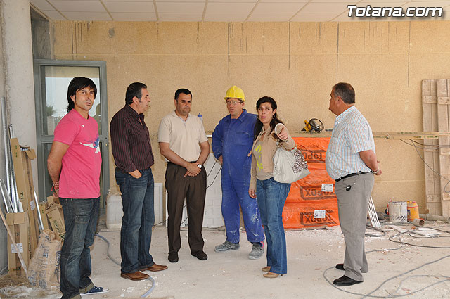 Autoridades municipales visitan el estado de las obras del nuevo aulario del Colegio Pblico “Guadalentn” de El Paretn - 17