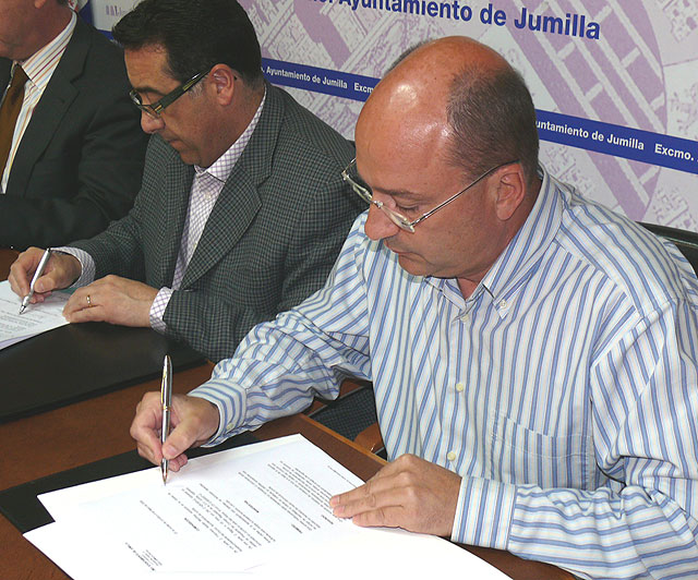 Ayuntamiento y Consejo Regulador D.O. Vinos de Jumilla firman un convenio de colaboración - 1, Foto 1