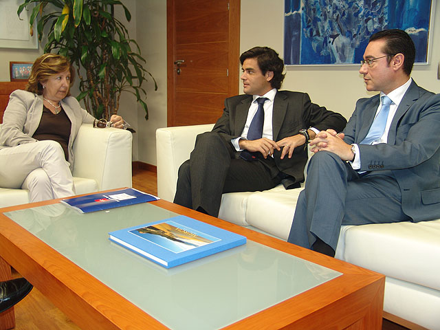 Los consejeros de Sanidad de Murcia y Madrid visitan las obras de construcción del Nuevo Hospital de Cartagena - 3, Foto 3