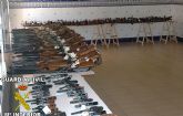 En la subasta de armas celebrada esta mañana por la Guardia Civil de Murcia se han adjudicado 48 lotes