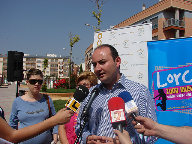 La Zona Wifi gratuita del Ayuntamiento de Lorca llega hasta la Plaza de Curtidores del Barrio San Cristóbal - 1, Foto 1