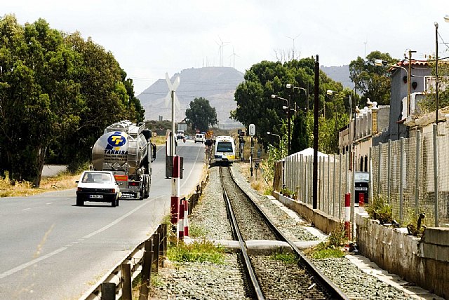 Asfaltado y repintado de la Carretera de La Unión - 1, Foto 1