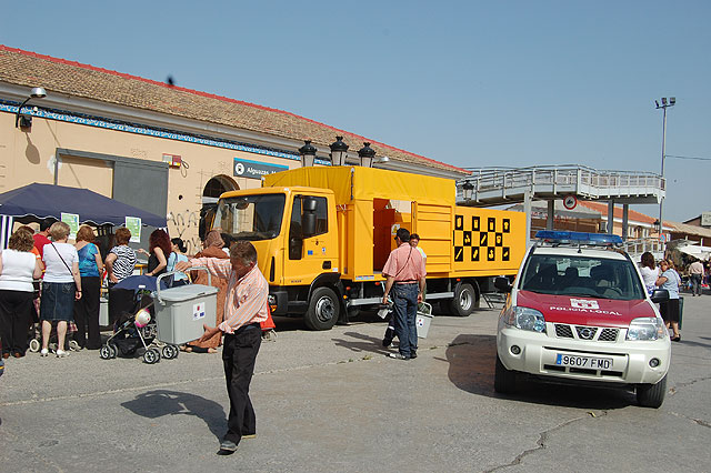 El Ayuntamiento reparte 1.000 contenedores para el reciclaje doméstico - 2, Foto 2