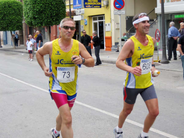 Dos nuevos podios para los atletas del Club Atletismo Totana  en la media maratn de Alcantarilla - 10