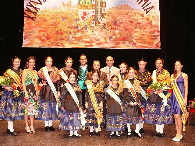 La Federación de Peñas elegirá, por primera vez, una pareja de vendimiadores para representar a este colectivo - 1, Foto 1