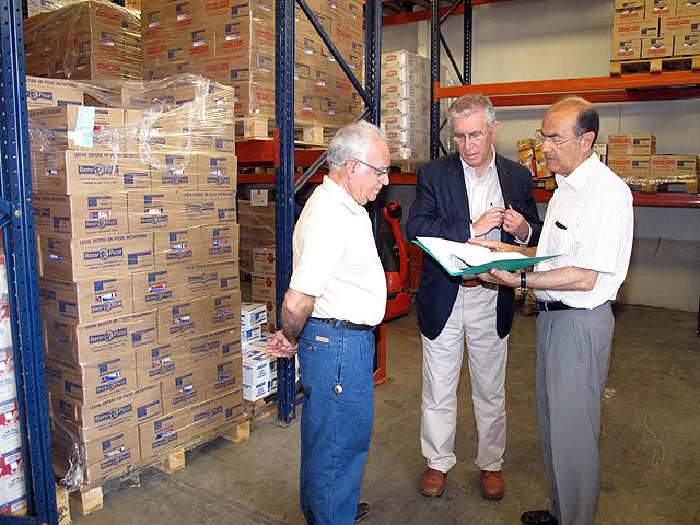 Atención Social colabora con el Banco Regional de Alimentos - 2, Foto 2