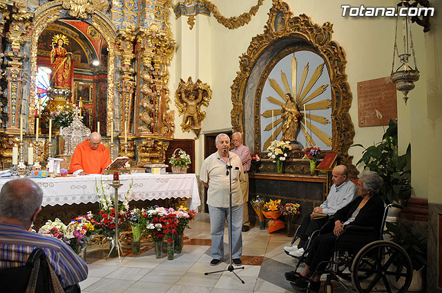Autoridades municipales asisten a una convivencia celebrada La Santa - 3