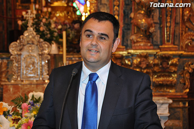 Autoridades municipales asisten a una convivencia celebrada La Santa - 25