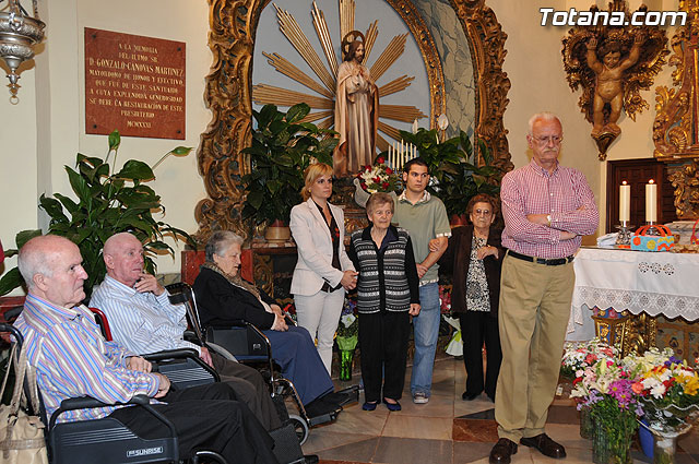 Autoridades municipales asisten a una convivencia celebrada La Santa - 27