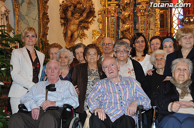 Autoridades municipales asisten a una convivencia celebrada La Santa - 35