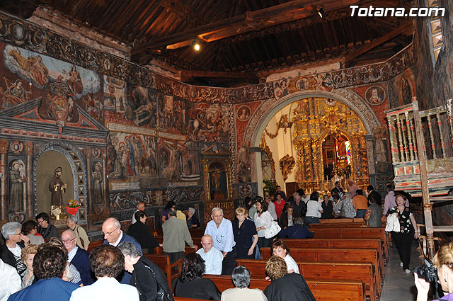 Autoridades municipales asisten a una convivencia celebrada La Santa - 41