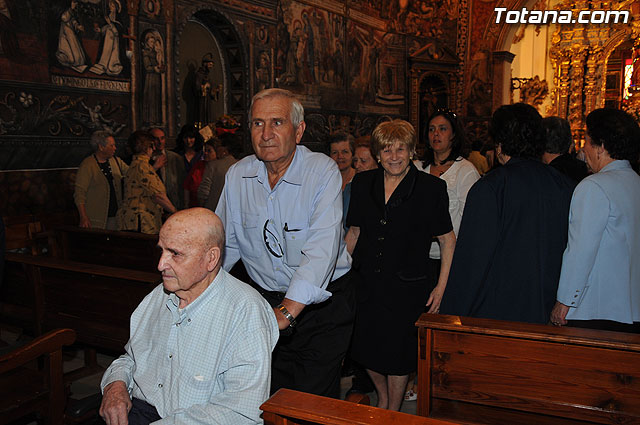 Autoridades municipales asisten a una convivencia celebrada La Santa - 42