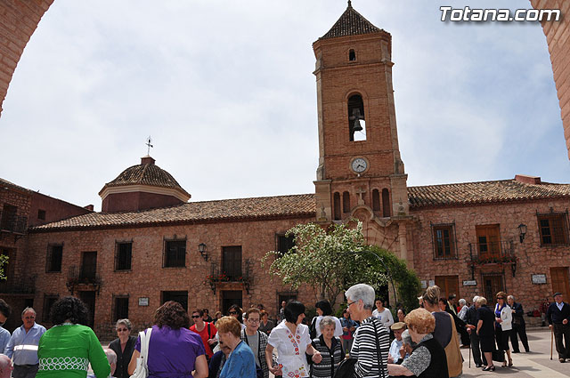 Autoridades municipales asisten a una convivencia celebrada La Santa - 44