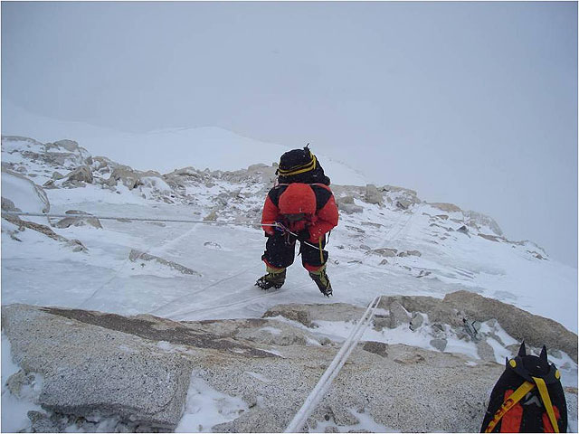 El mal tiempo impide la cumbre del Makalu - 2
