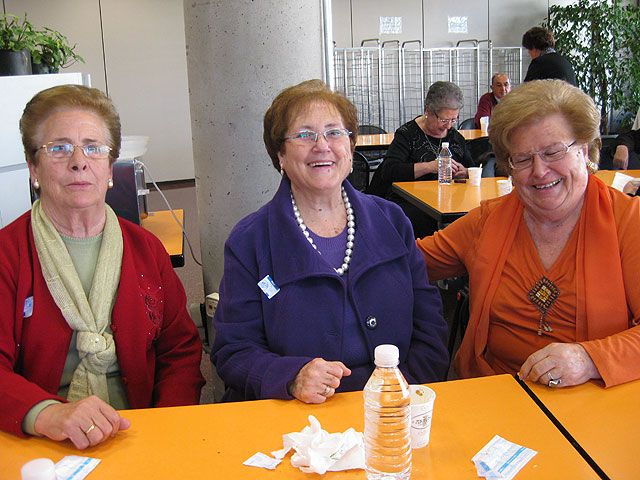 Medio centenar de socios del Centro Municipal de Personas Mayores viajan a Madrid para participar en el programa “Saber Vivir” - 2