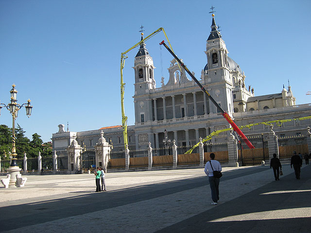 Medio centenar de socios del Centro Municipal de Personas Mayores viajan a Madrid para participar en el programa “Saber Vivir” - 10