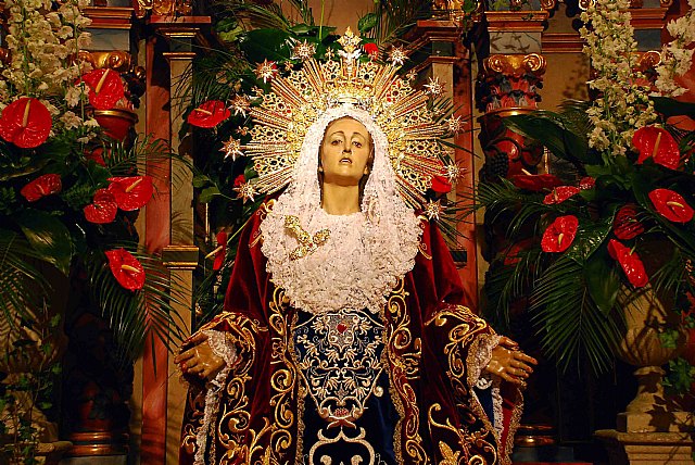Besamano en honor a la Santísima Virgen del Primer Dolor - 1, Foto 1