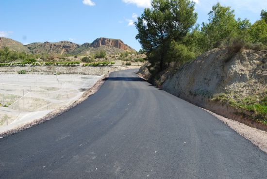 Las obras de los diez caminos rurales, que han sido financiadas a través del Fondo de Inversión Local, ya han finalizado, Foto 1