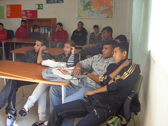 Los alumnos del Aula Ocupacional participan en diversos talleres formativos, Foto 3