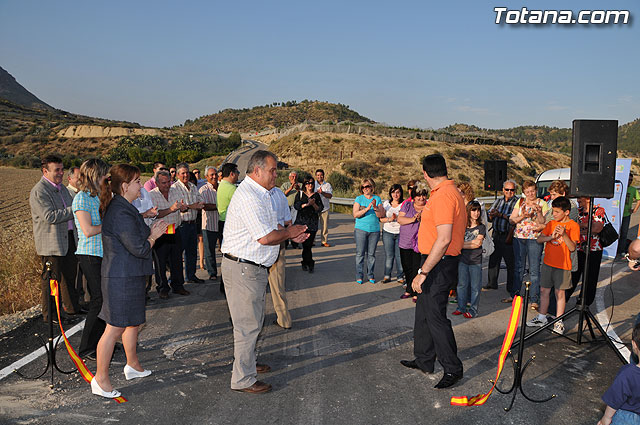 Inauguran las obras de un camino en la diputacin de Las Viñas-Carivete - 7