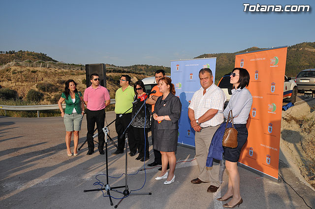 Inauguran las obras de un camino en la diputacin de Las Viñas-Carivete - 8