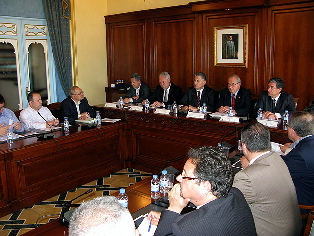 Turismo crea la Mesa de Turismo del Noroeste y certifica a 35 empresas de la comarca con el Compromiso de la Calidad Turística - 2, Foto 2