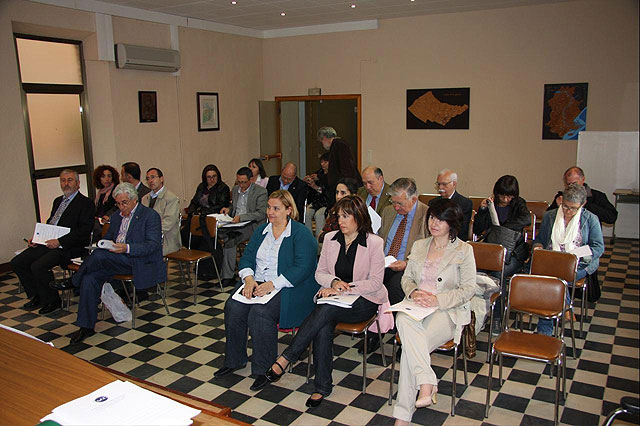 La concejal de Artesanía participa en la Asamblea General de la Asociación Española de Ciudades de la Cerámica (AeCC), Foto 2