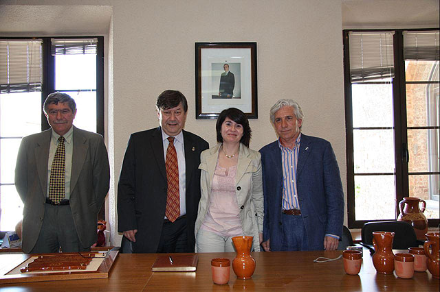 La concejal de Artesanía participa en la Asamblea General de la Asociación Española de Ciudades de la Cerámica (AeCC) - 3, Foto 3