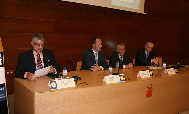 La UCAM presenta en el Moneo la oferta de Estudios de Grado en Ingeniería - 1, Foto 1