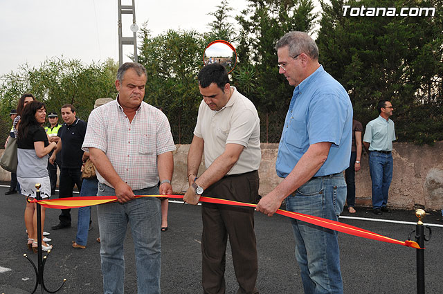 Los vecinos de la zona de Los Huertos, en la diputacin de Mort, disfrutan ya del asfaltado nuevo de casi tres kilmetros de varios caminos - 3