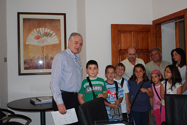 El alcalde de Abarán recibe a los alumnos del colegio Juan XXIII - 3, Foto 3