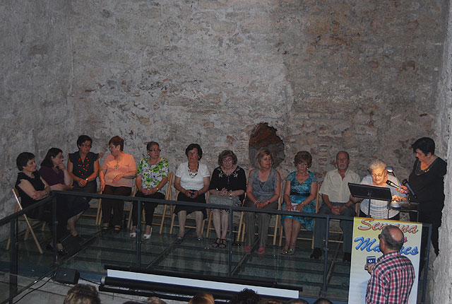 Tras el Recital de Poesía de Personas Mayores se entregaron los premios del Concurso de Poesía - 4, Foto 4