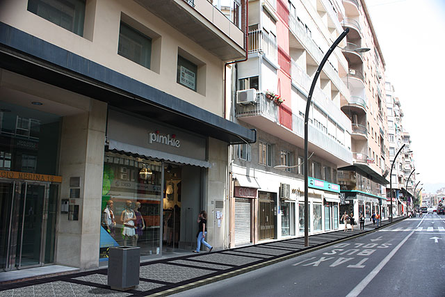 El Ayuntamiento inicia mañana las obras de renovacin de aceras y alumbrado en Gran Va sin interrumpir el trfico rodado - 2