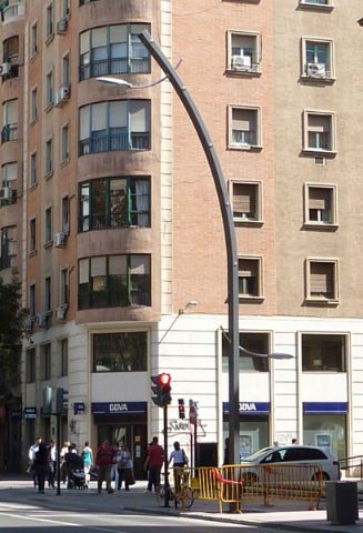 El Ayuntamiento inicia mañana las obras de renovacin de aceras y alumbrado en Gran Va sin interrumpir el trfico rodado - 4