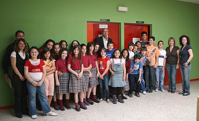 Organizan charlas sobre reciclaje y medio ambiente en los colegios del municipio - 2, Foto 2