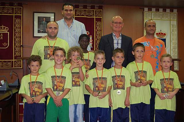 Reconocimiento a los prebenjamines del EFUTSA torreño por su título regional - 1, Foto 1