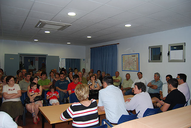 El primer edil y el equipo de Gobierno se reúnen con los vecinos de la Era Alta y San José - 1, Foto 1