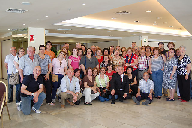 Un grupo de alhameños particip en el viaje cultural a Alicante, Foto 4