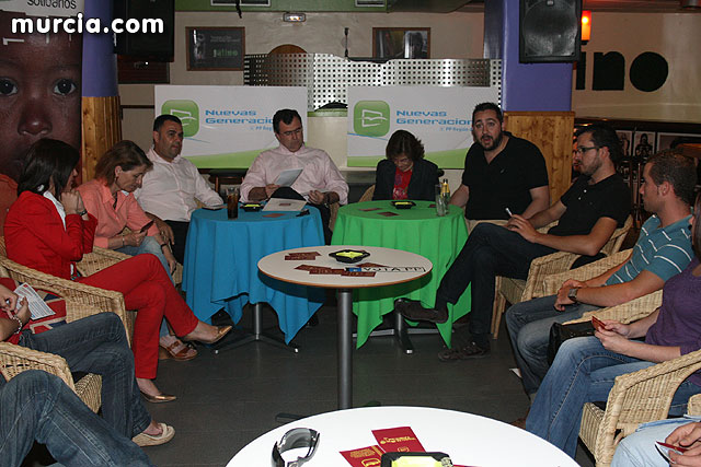 Café Tertulia con Cristina y Ballesta - 1, Foto 1