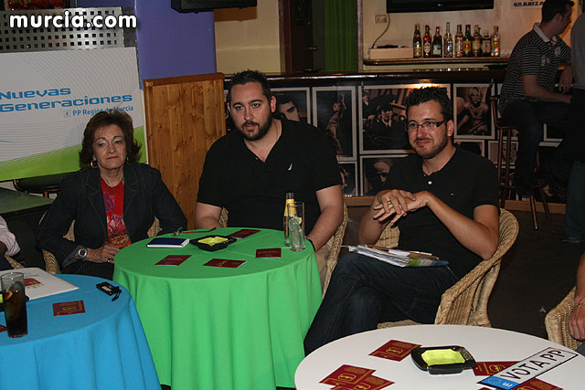 Caf Tertulia con Cristina y Ballesta - 12