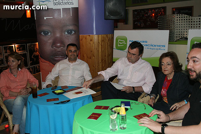 Caf Tertulia con Cristina y Ballesta - 14